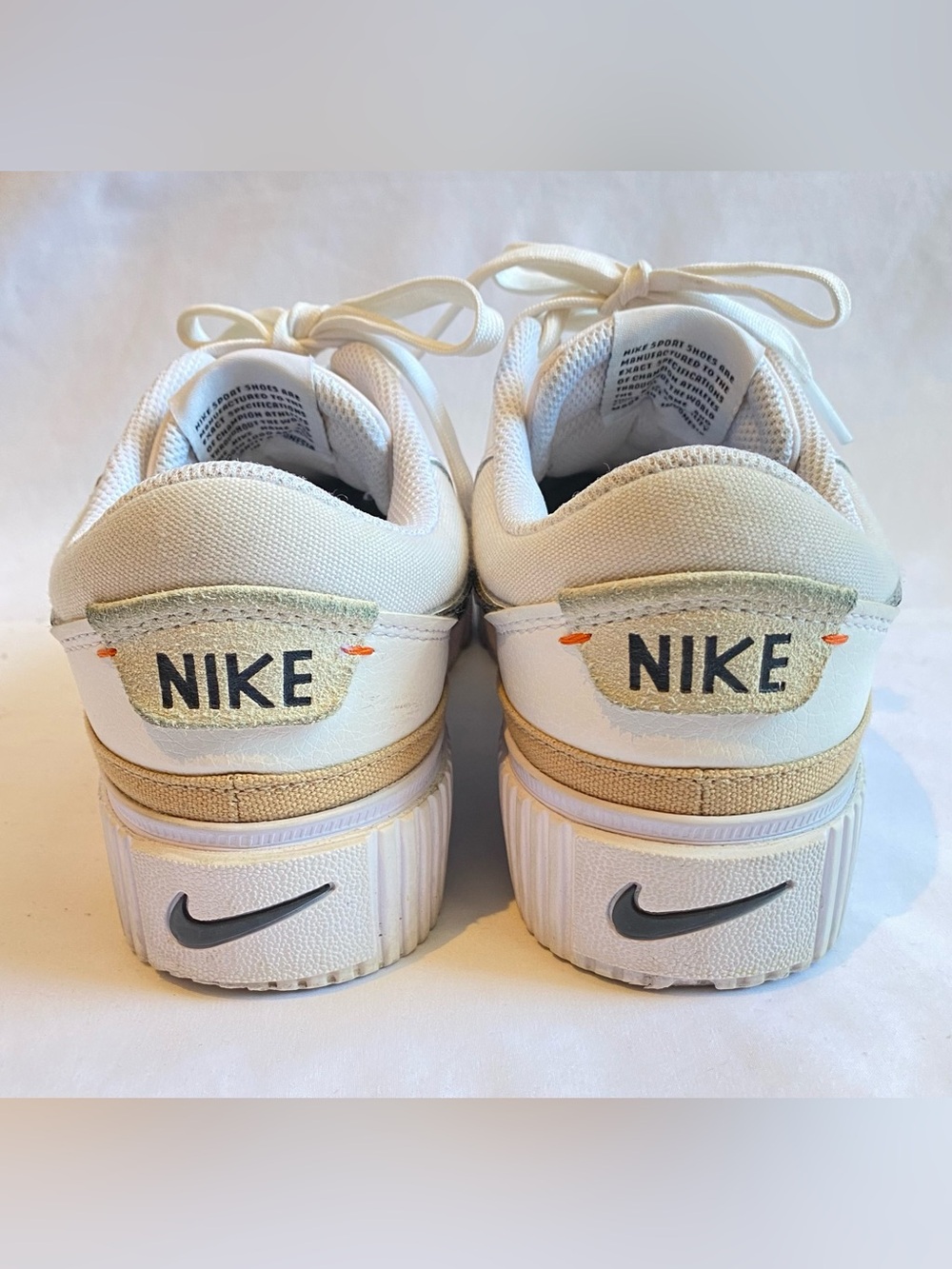Nike Court Legacy Lift Women's Sneakers, size 7.5 - Picture 8 of 8
